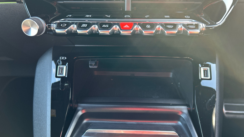 Peugeot 208 1.2 PureTech 130 GT 5dr EAT8 Petrol Hatchback